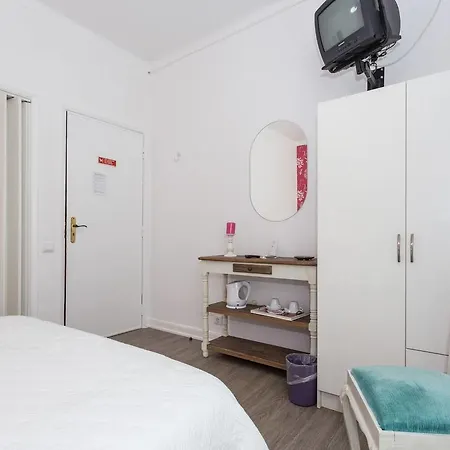 Imperial * 塔维拉